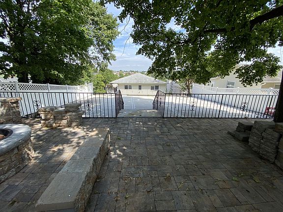 5th image of 41 New Ave