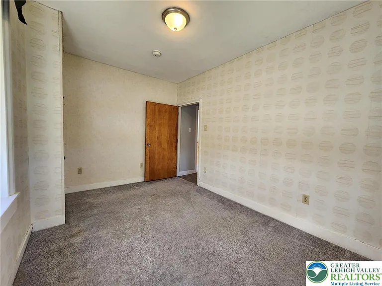 4939 Indian Creek Rd — Photo 16