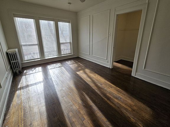 3rd image of 4901 N Christiana Ave APT 4