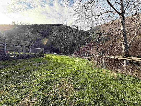 5th image of 32680 Webb Ridge Rd