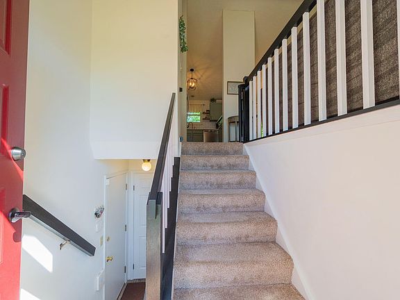 2nd image of 3091 Downhill Dr