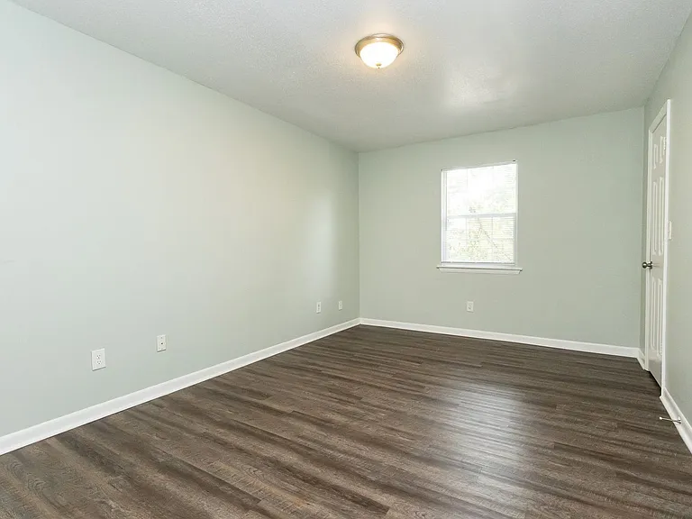 411 Booth Rd #413 — Photo 10