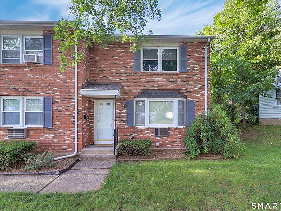 3rd image of 64 Hawthorne Street #D