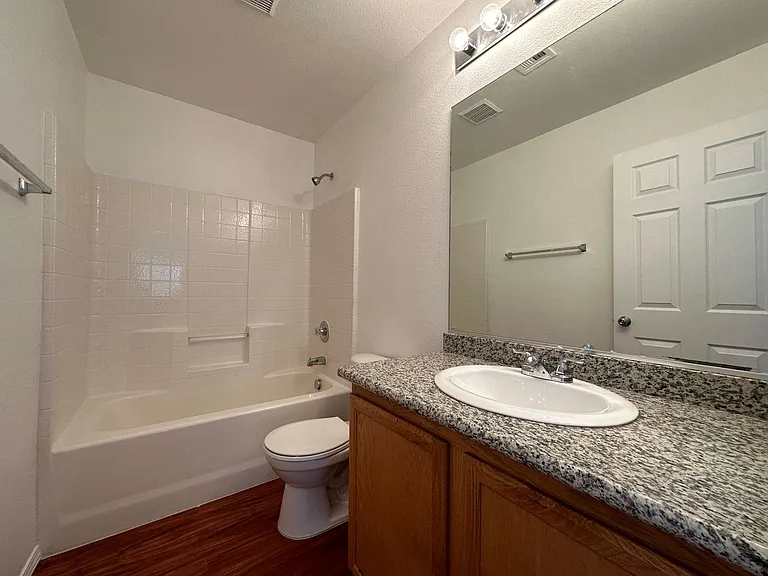 10541 Kivas Ct — Photo 16