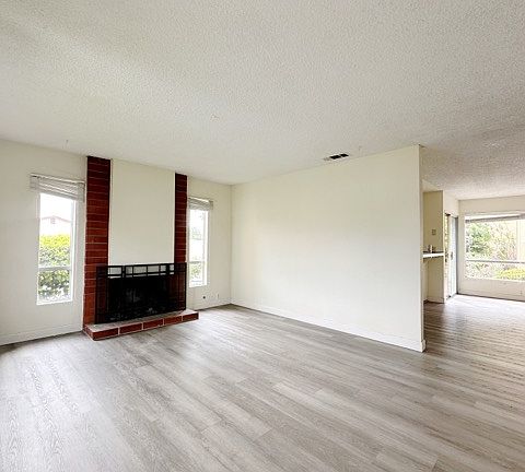 3rd image of 10504 Caminito Glenellen