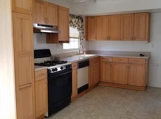 500 Gerry Ln, Waldorf, MD 20602