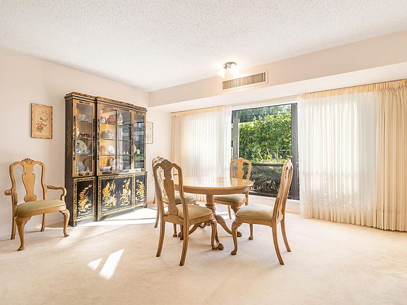 4th image of 23 SE Turtle Creek Dr. Drive SE #C