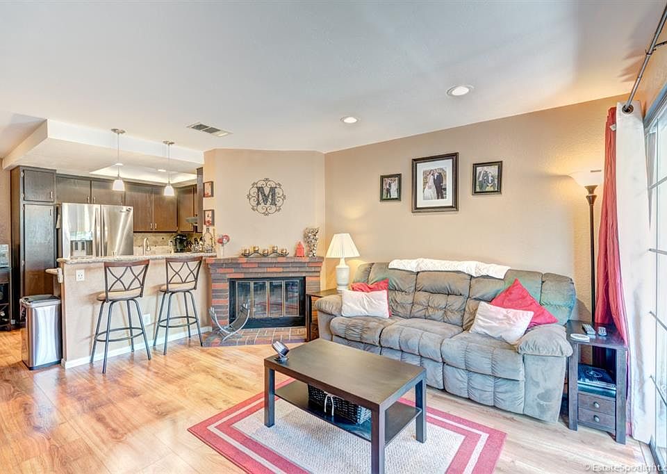 1st image of 10100 Palm Glen Dr Unit 3