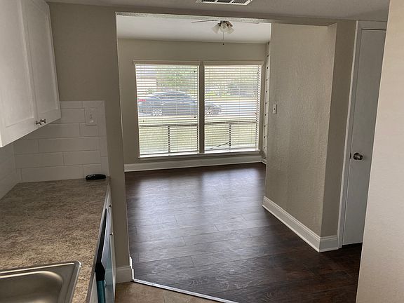 3rd image of 4411 Teri Rd #B