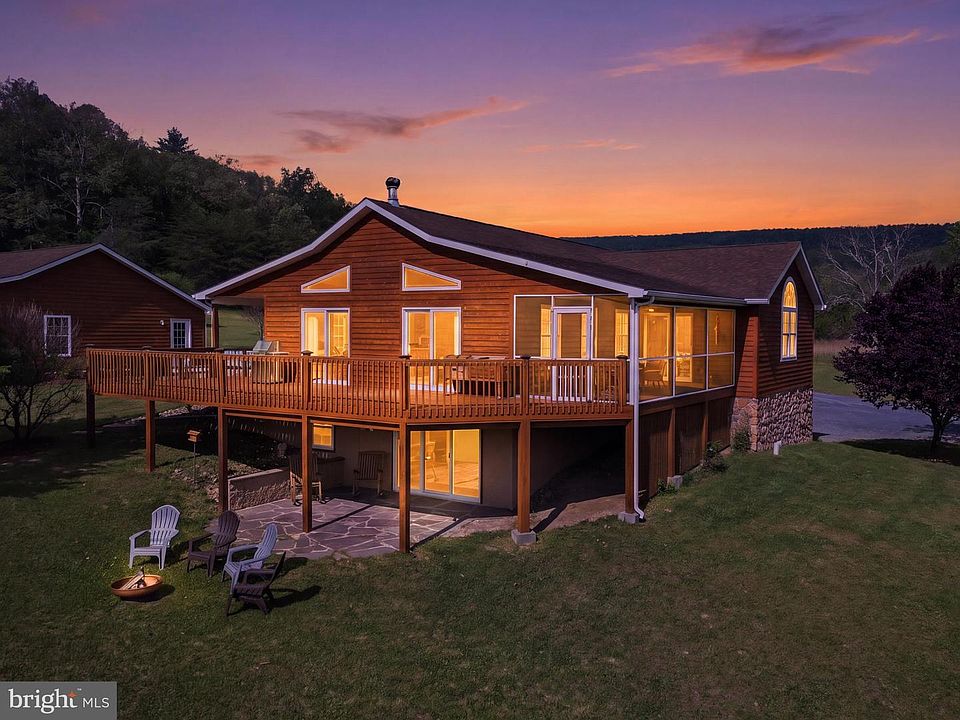 1st image of 1054 River Bend Dr