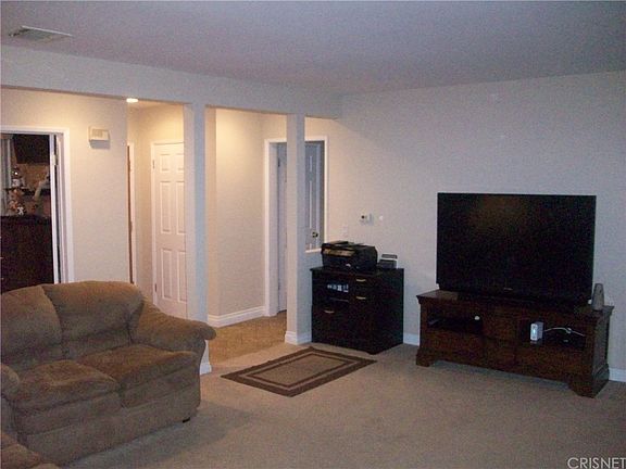 5th image of 14660 Chatsworth St