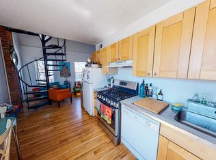 Spacious Bright East Rock 1BR Loft Near SOM, New Haven, CT 06511