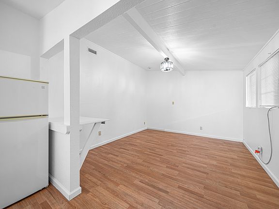 2nd image of 1442 Bahama Way #2