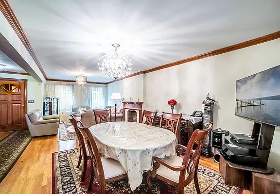 2nd image of 743 Putman Ave