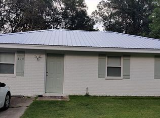 190 Manor Dr, Ponchatoula, LA 70454