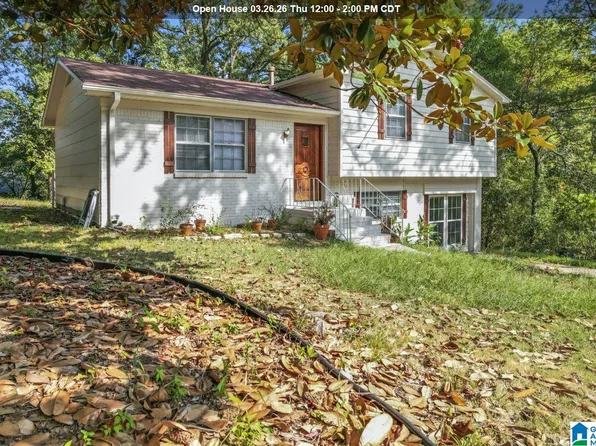 542 Navajo Trl, Alabaster, AL 35007