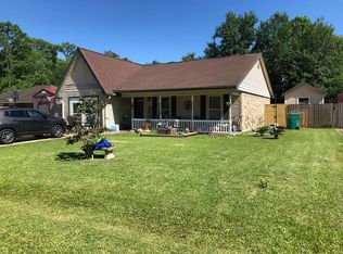 1415 Brandy Ln, Orange, TX 77632