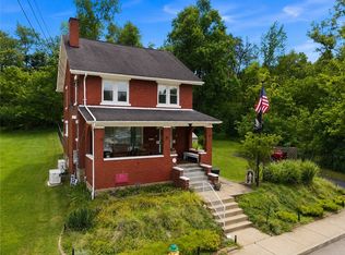 74 1st St, Trafford, PA 15085