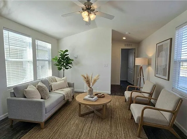 3825 N Nellis Blvd #61 — Photo 1