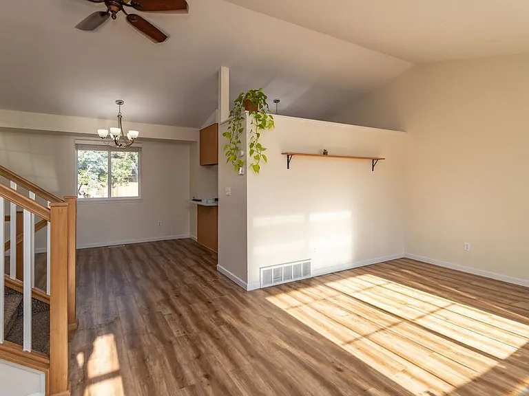 8175 Candleflower Cir — Photo 4