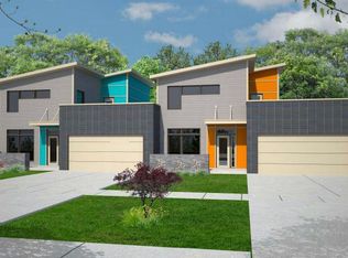 4521 E 68th St, Columbus, NE 68601