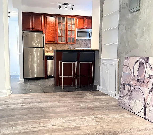 6389 Saunders St #2H — Photo 4