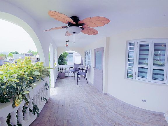 2nd image of Coco Beach S Gaviota 110