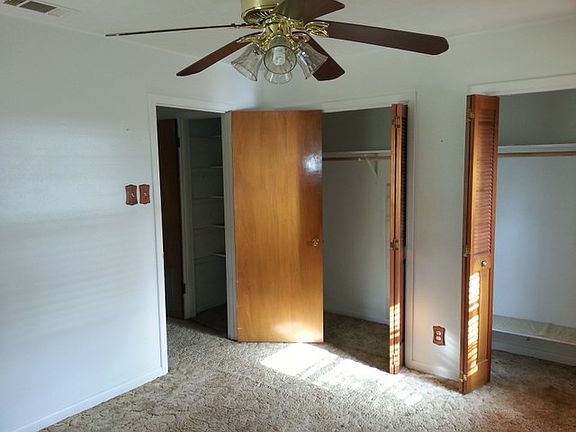 5th image of 204 Rosemary Dr
