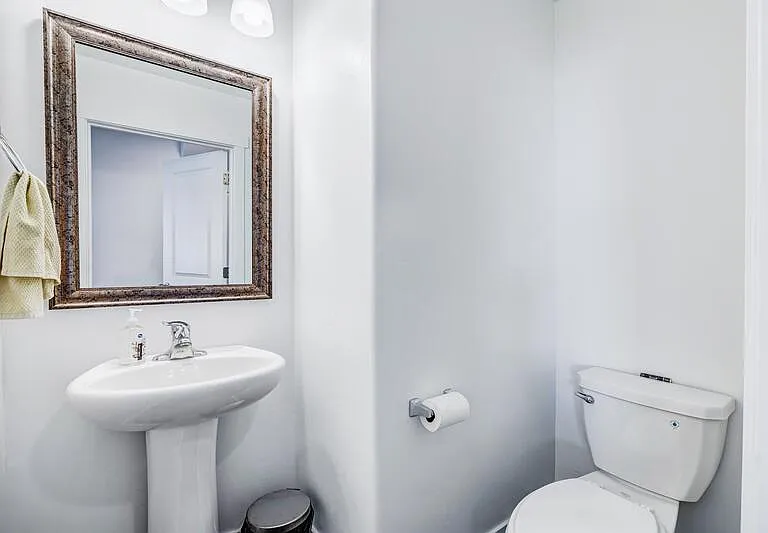 408 N Sea Chaser Ln #BASEMENT — Photo 12