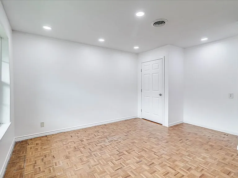 1022 Herndon St — Photo 31