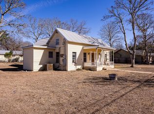 1200 N North St, Kerrville, TX 78028