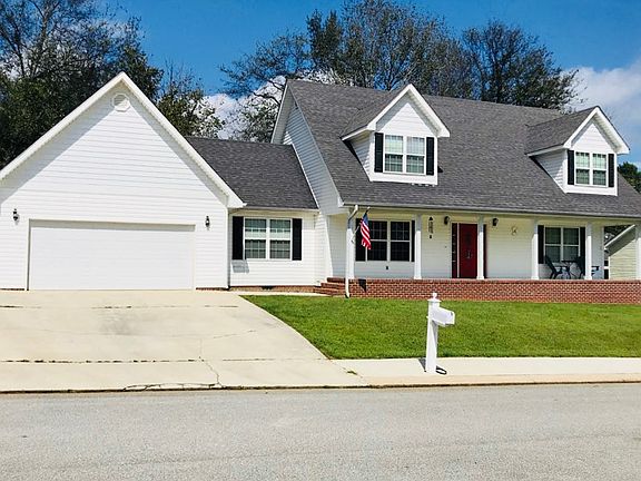 2nd image of 106 Dogwood Trl
