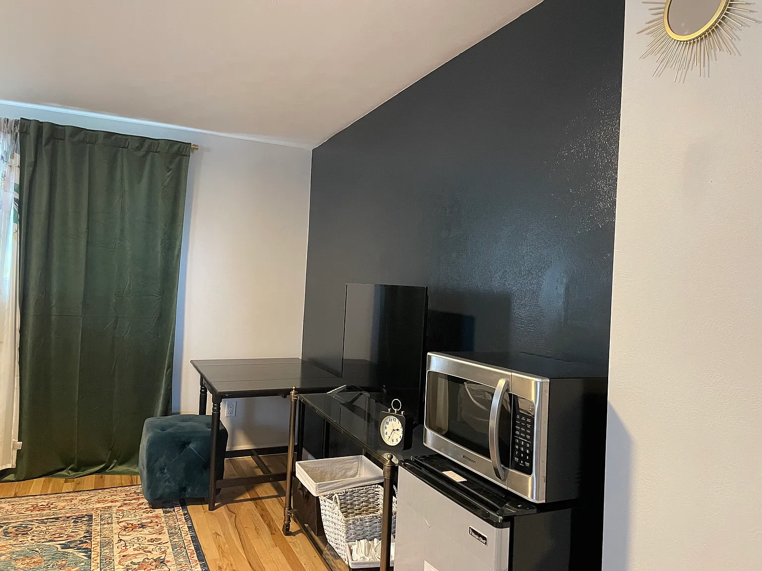 1801 S Clayton St — Photo 2