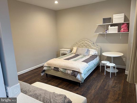 2nd image of 333 2nd St NE APT 305