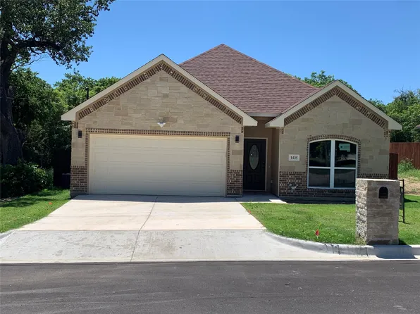 1435 Vine St, Weatherford, TX 76086