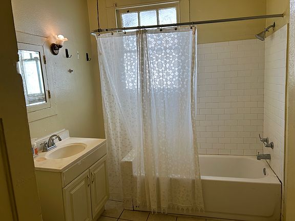 4th image of 2133 Broadway St #2133