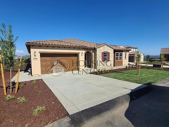 3rd image of 1051 Trapani Ln