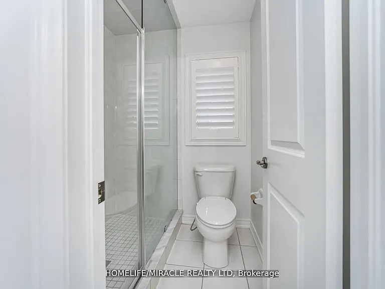 10 Kenora St — Photo 33