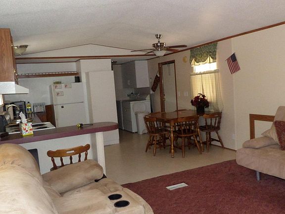 2nd image of 2891 Songbird St