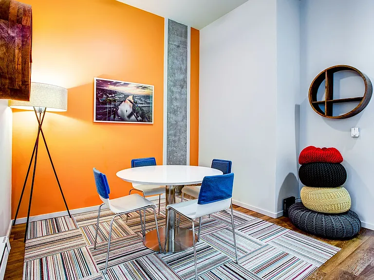 Soren Apartments — Photo 6