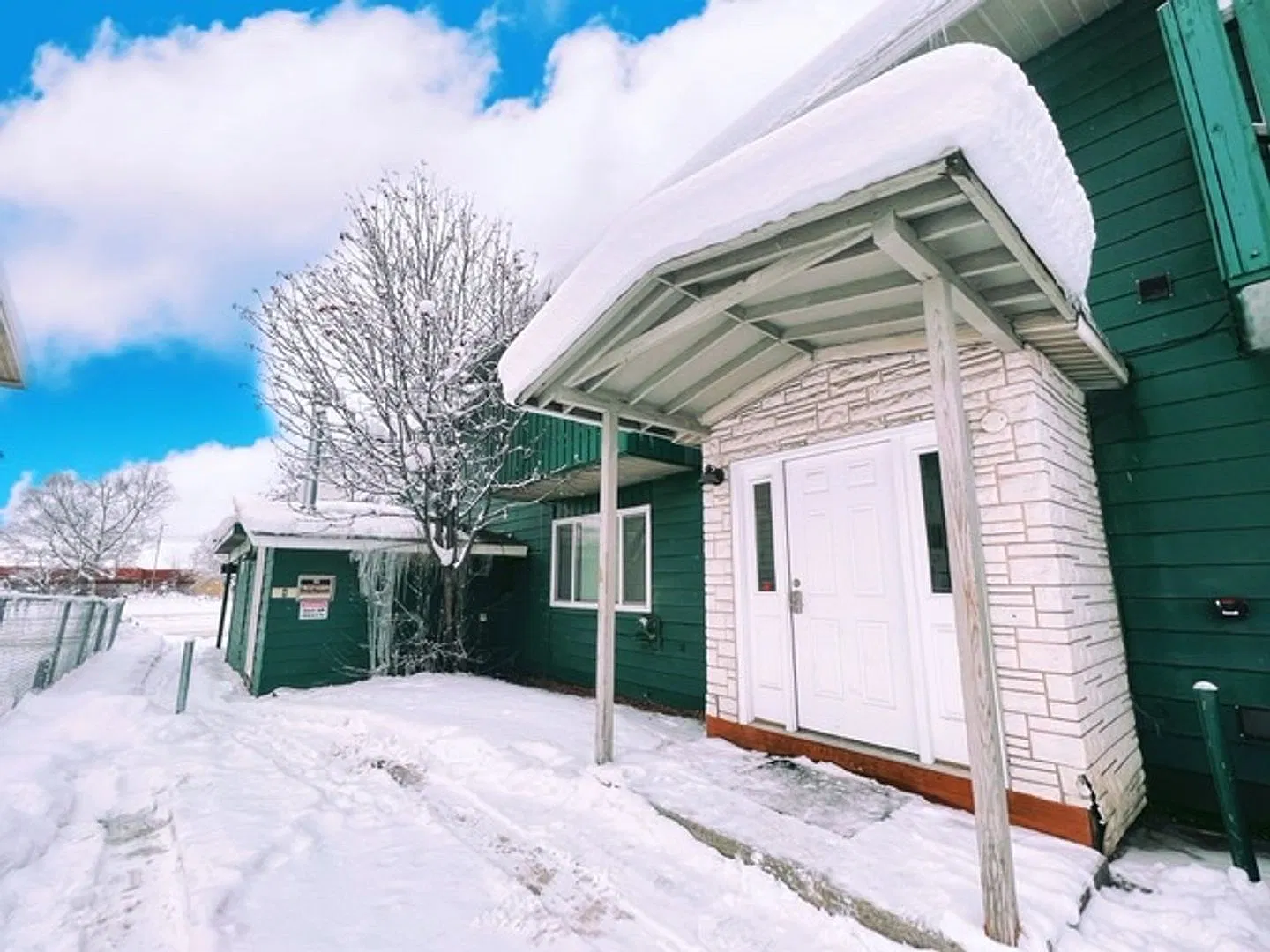 719 Bragaw Street — Photo 2