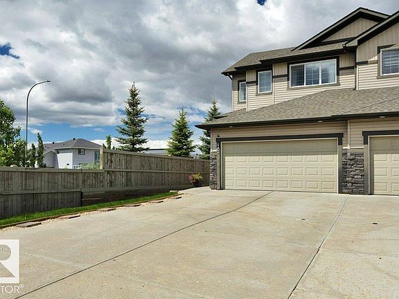 2nd image of 482 Reed Cres