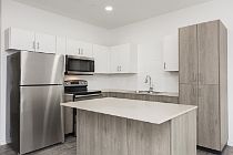 2nd image of 815 N 15th Pl #12-A