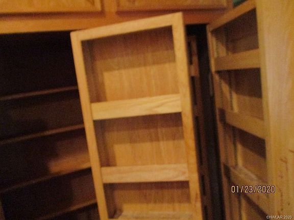 5th image of 6021 Gilbert Dr