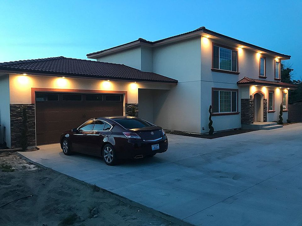 1st image of 4802 W Canal Dr