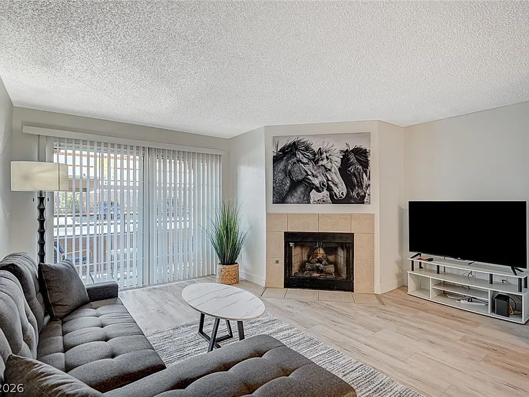 2200 Fort Apache Rd #1064 — Photo 3