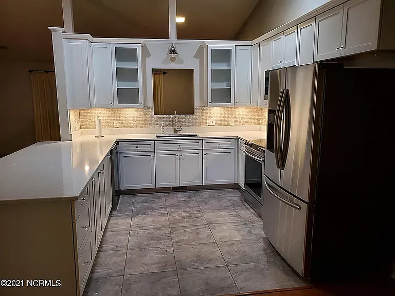 601 Oyster Catcher Dr — Photo 3