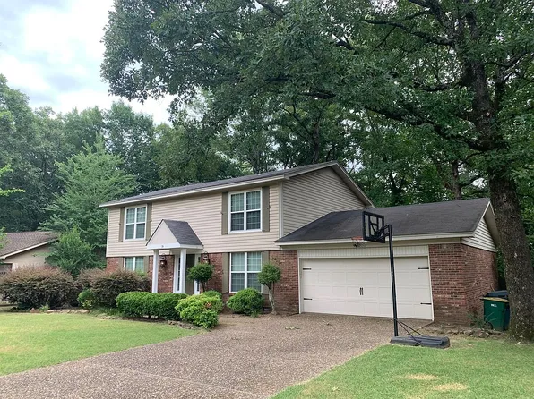 16 Valley Forge Dr, Little Rock, AR 72212