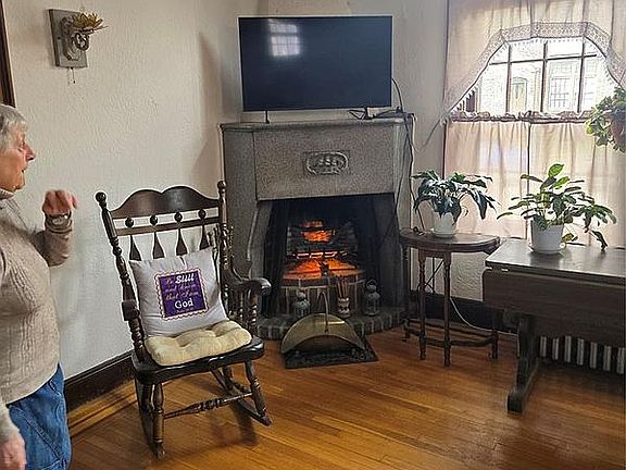 3rd image of 89-12 Rutledge Ave Unit 2