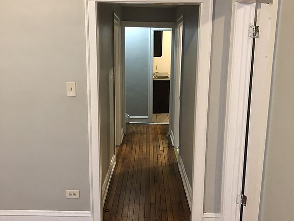 3rd image of 3848 W Grand Ave